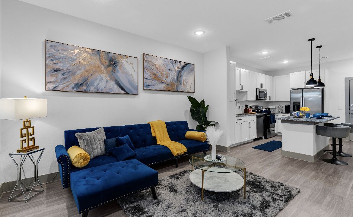 Photo of Livingroom in Weston