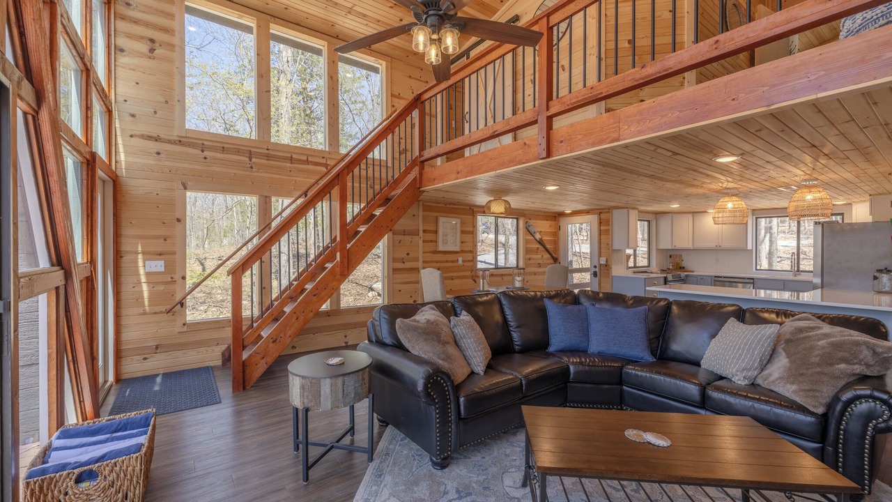 Photo of Livingroom in Innsbrook