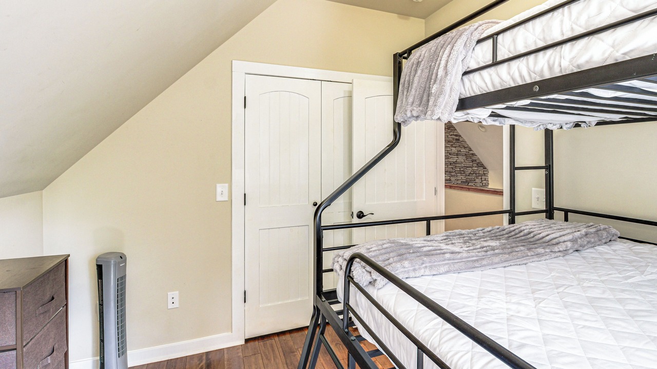Photo of Bedroom in Lynchburg