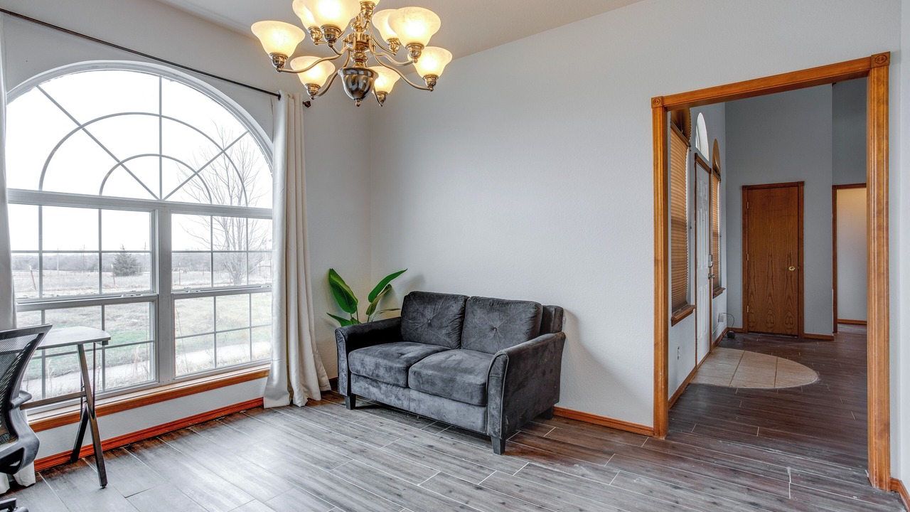 Photo of Livingroom in Tecumseh