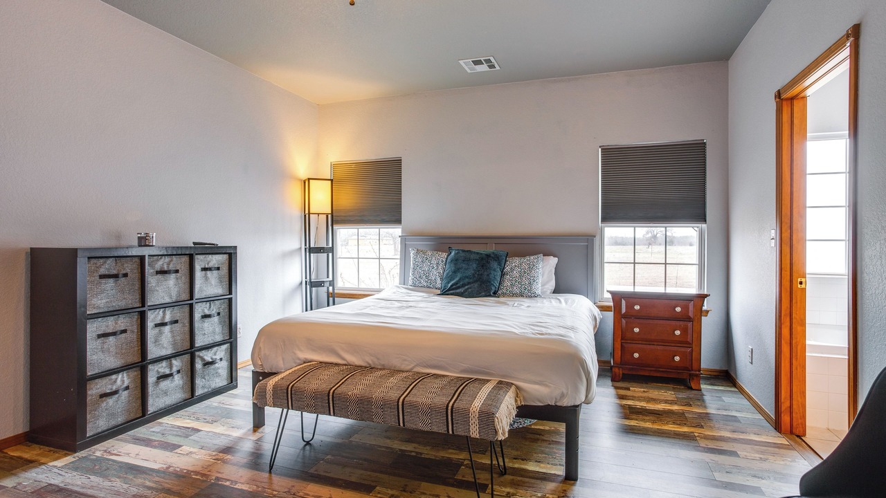 Photo of Bedroom in Tecumseh