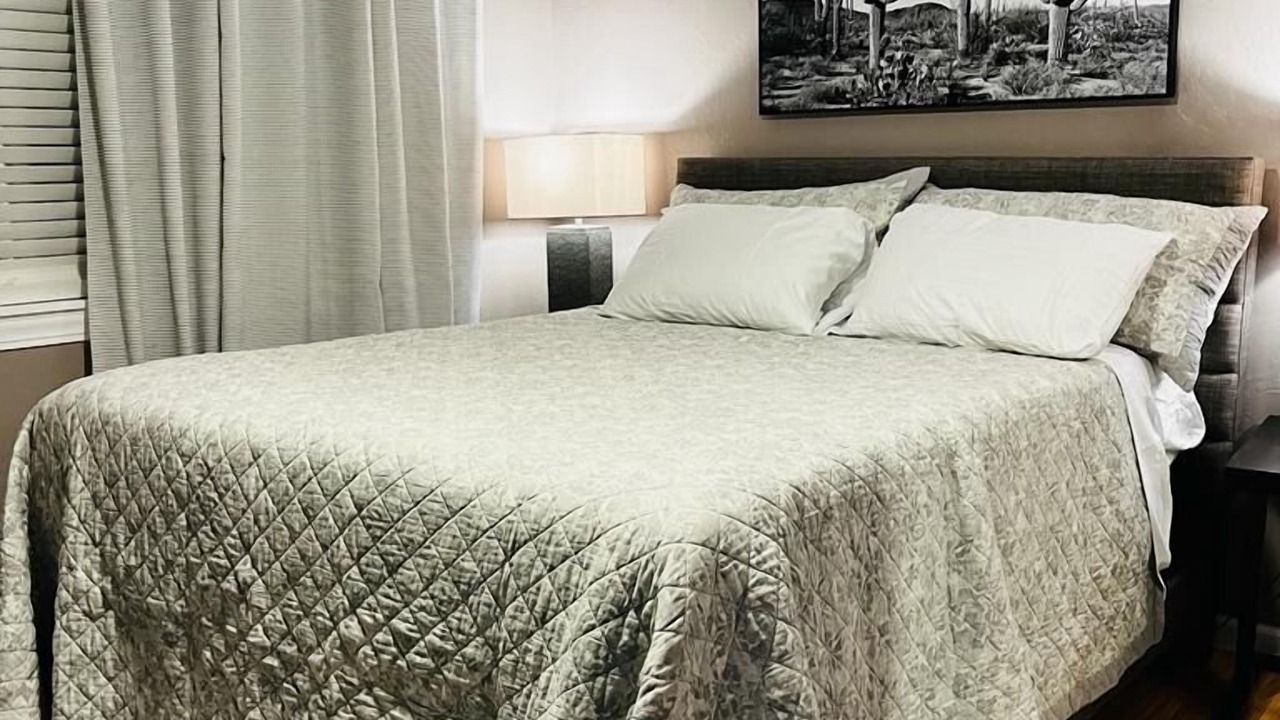 Photo of Bedroom in Isleton