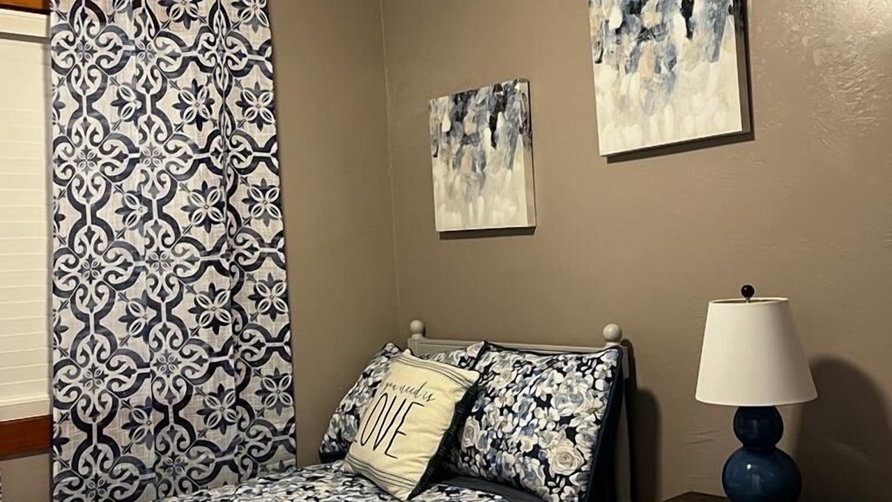 Photo of Bedroom in Isleton