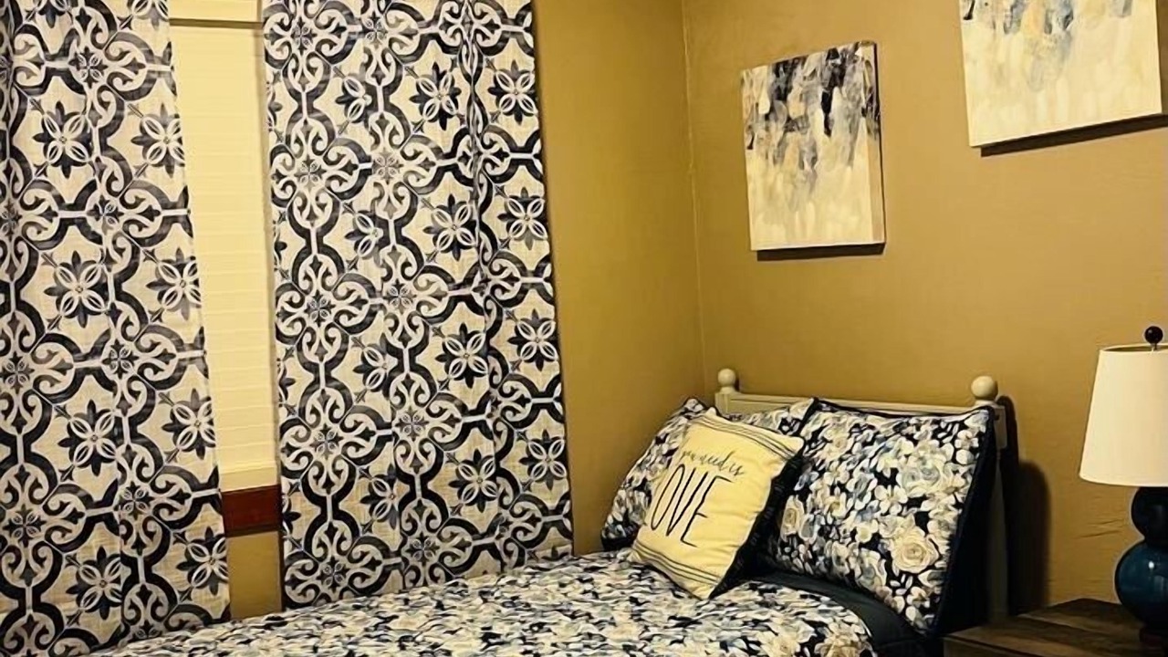 Photo of Bedroom in Isleton