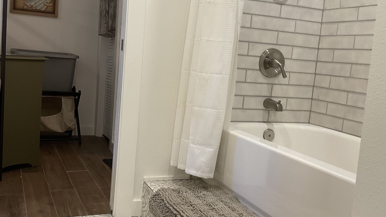 Photo of Bathroom in Graford