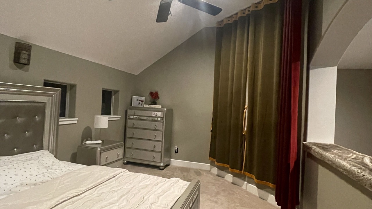 Photo of Bedroom in Uptown