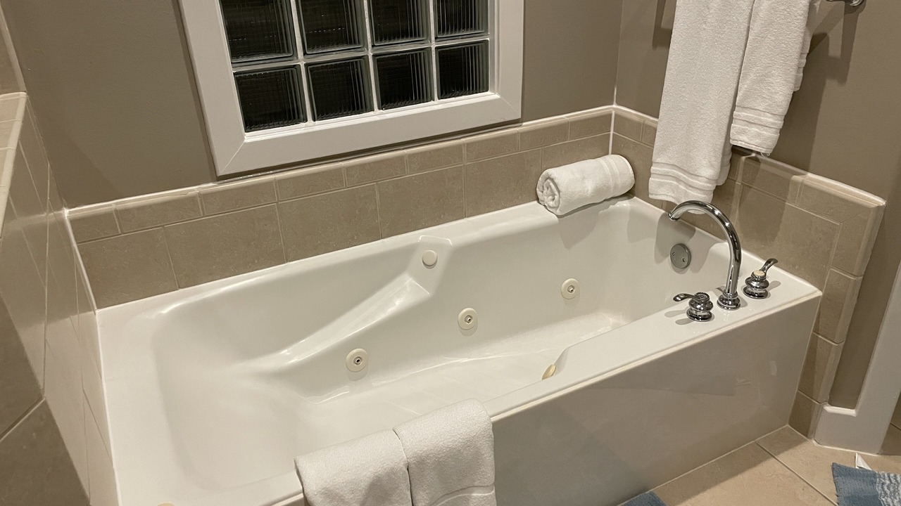 Photo of Bathroom in Uptown