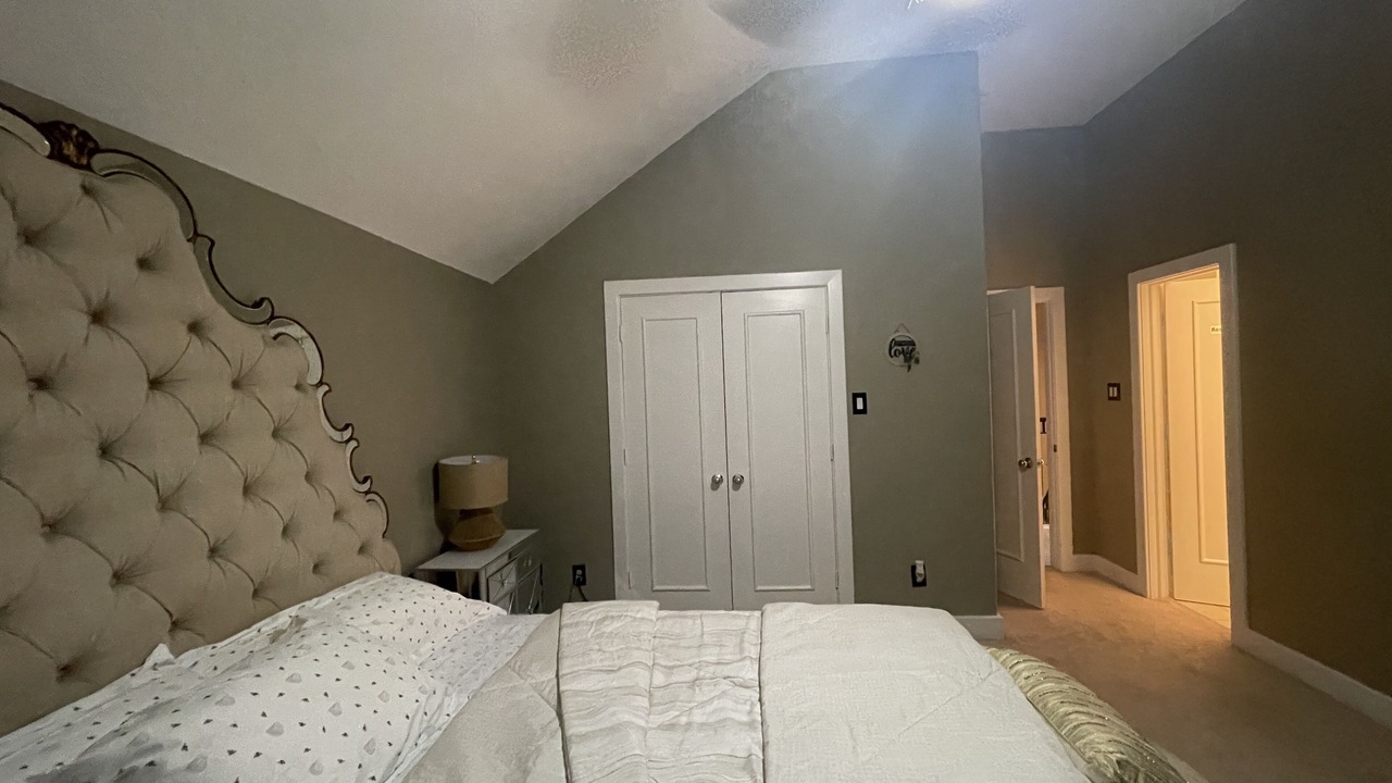 Photo of Bedroom in Uptown