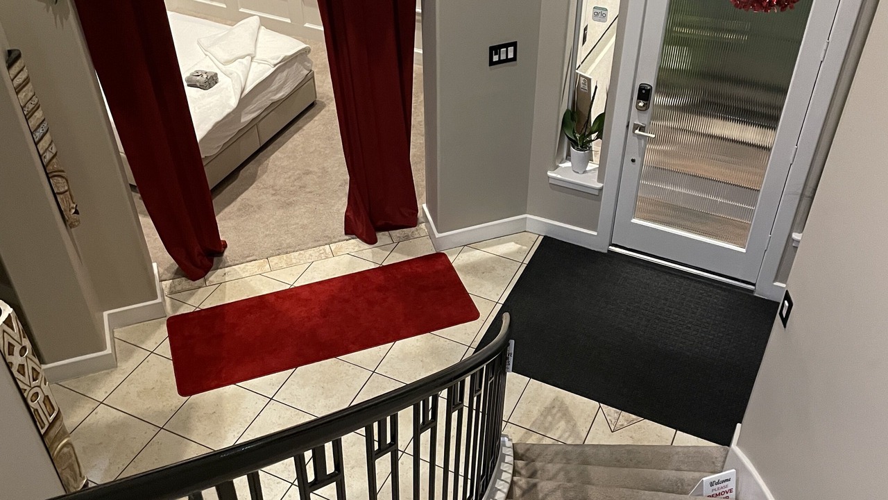 Photo of Bedroom in Uptown