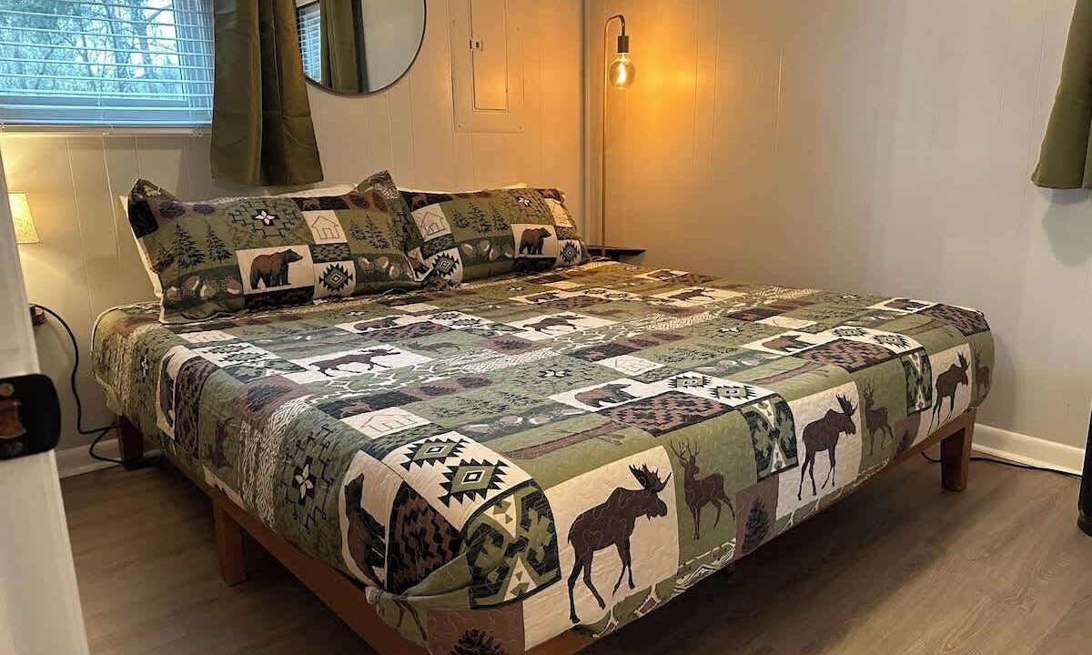 Photo of Bedroom in Linden