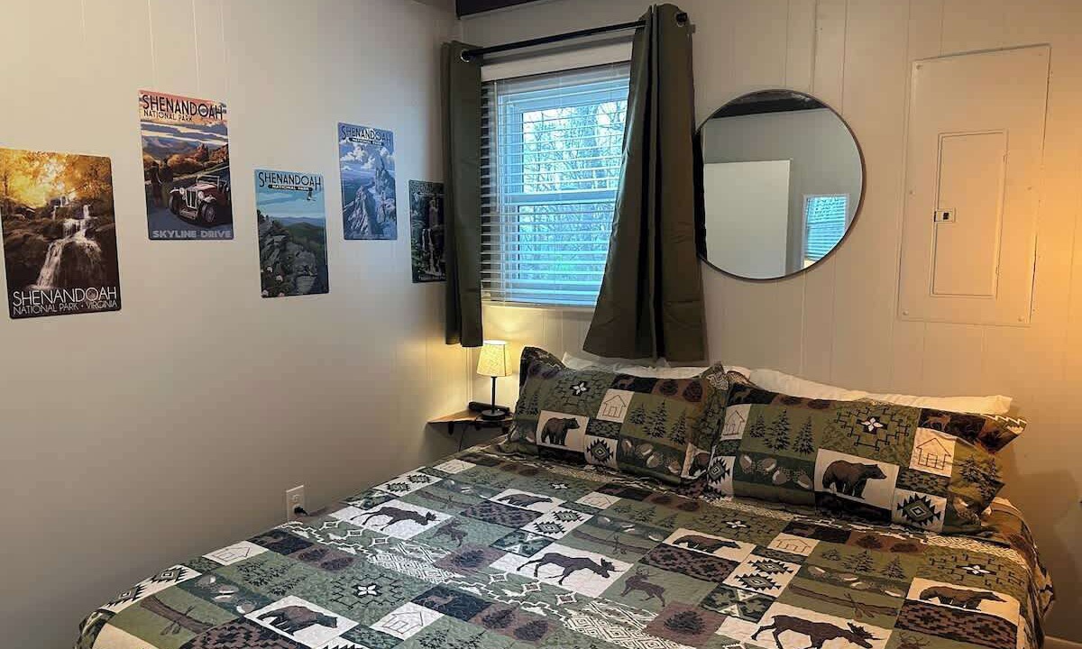 Photo of Bedroom in Linden