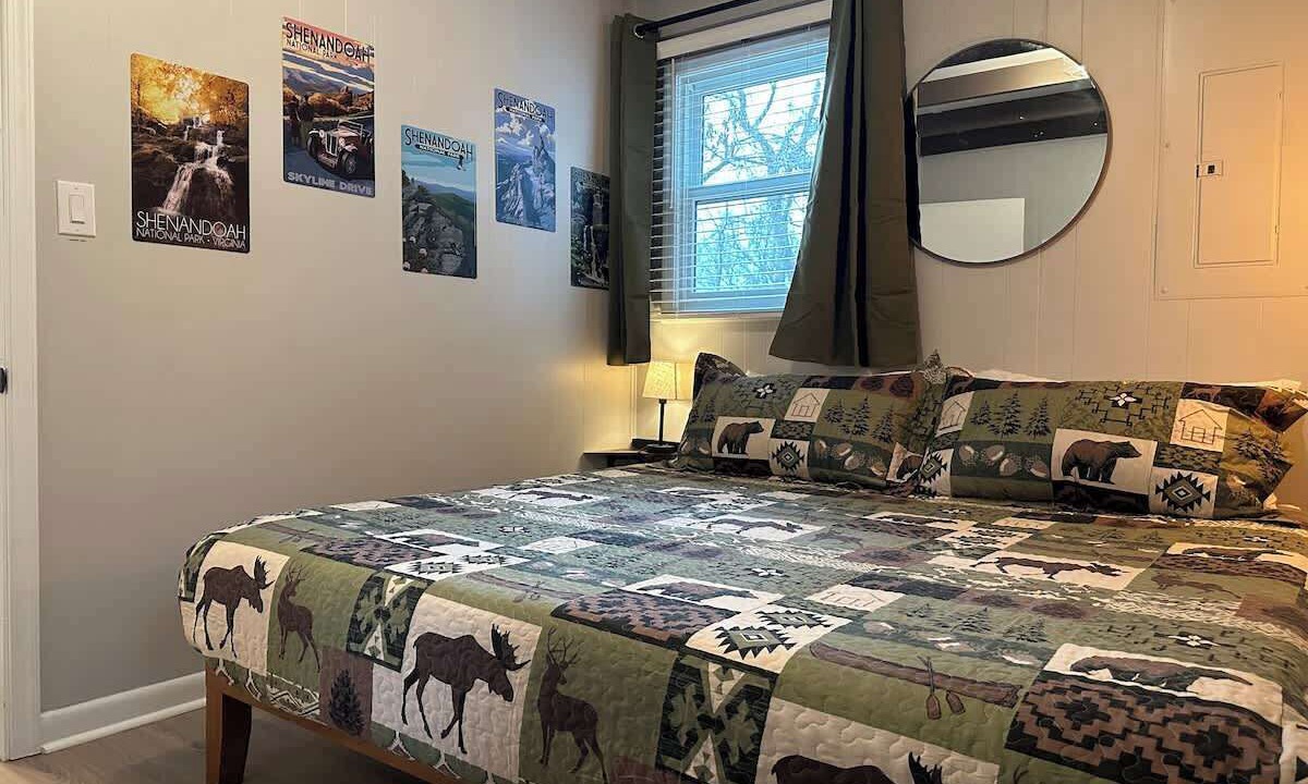 Photo of Bedroom in Linden