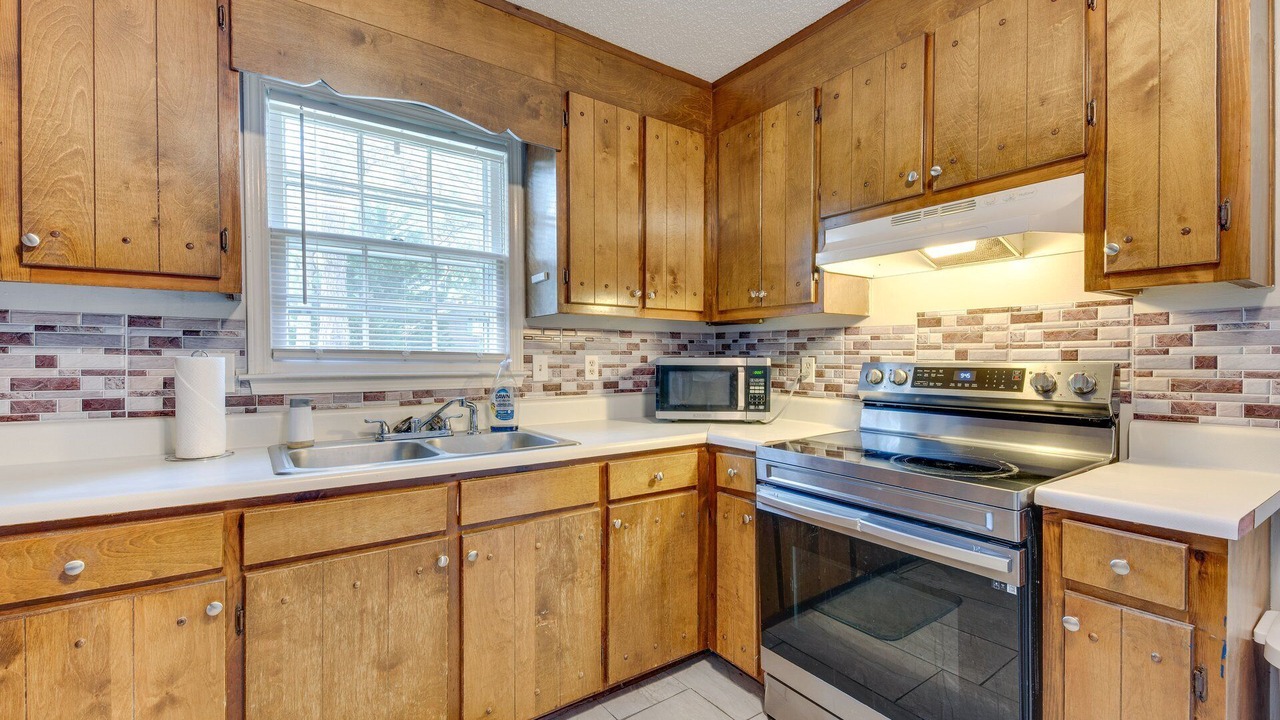 Photo of Kitchen in Cedartown