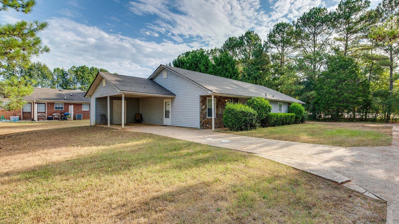 Photo of Outdoor in Cedartown