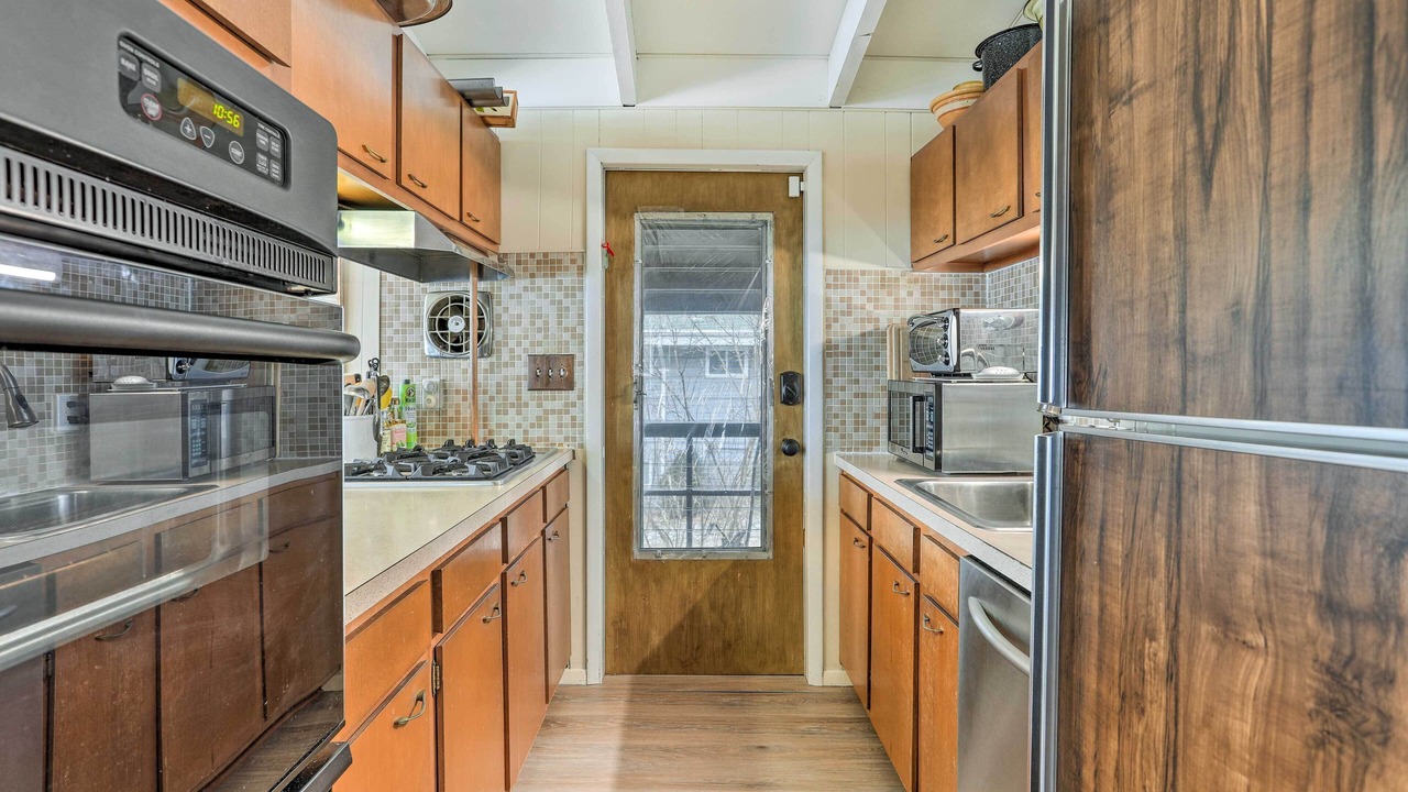 Photo of Kitchen in Kauneonga Lake