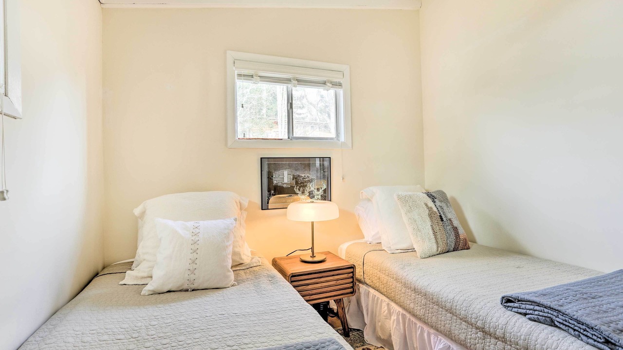 Photo of Bedroom in Kauneonga Lake