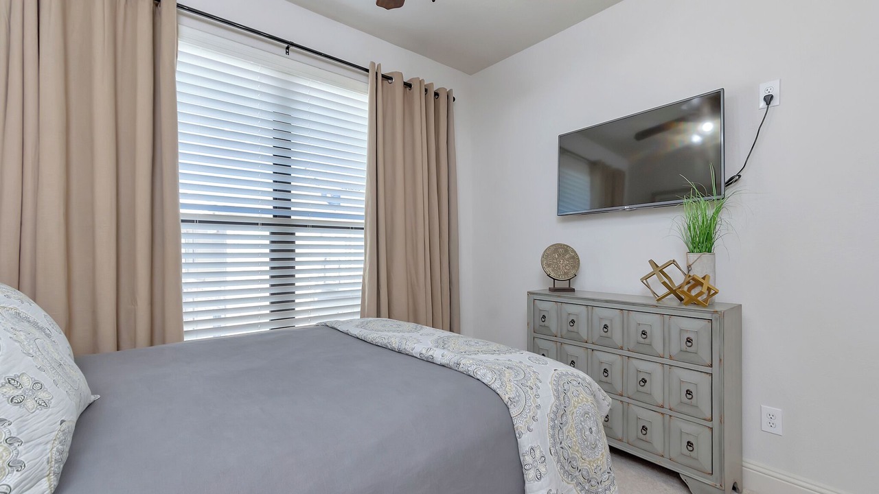 Photo of Bedroom in Legacy Park