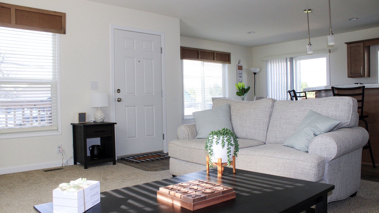 Photo of Livingroom in Lakeside