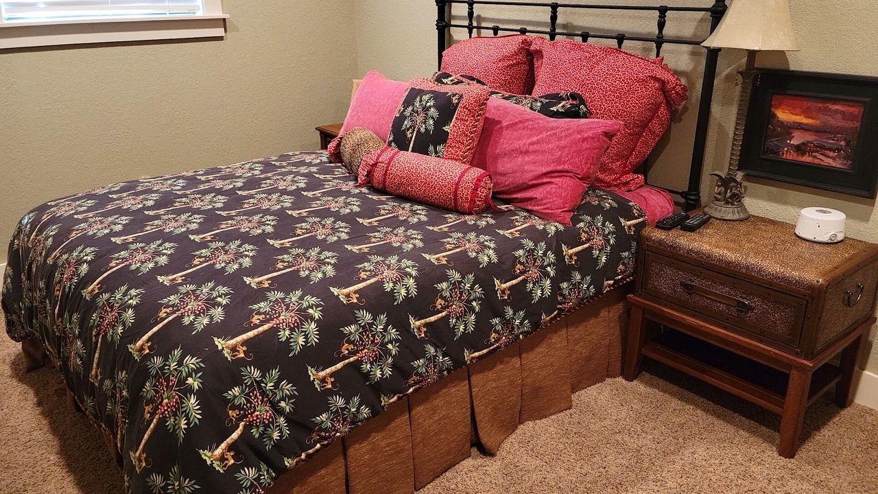 Photo of Bedroom in Graford
