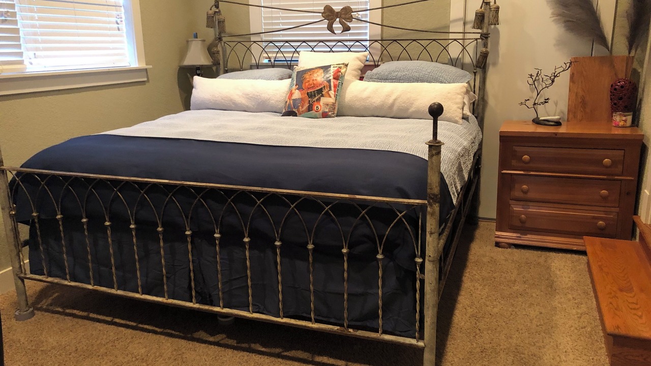 Photo of Bedroom in Graford