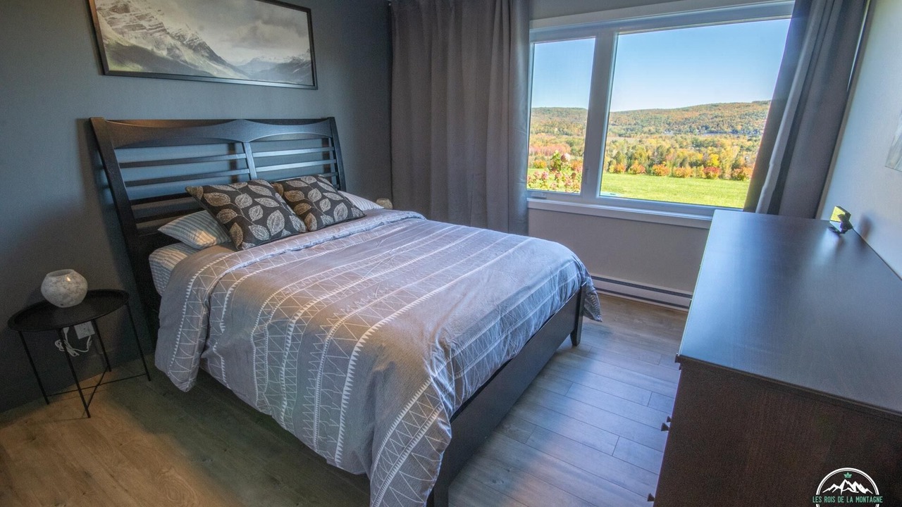 Photo of Bedroom in Saint-Jean-de-Matha