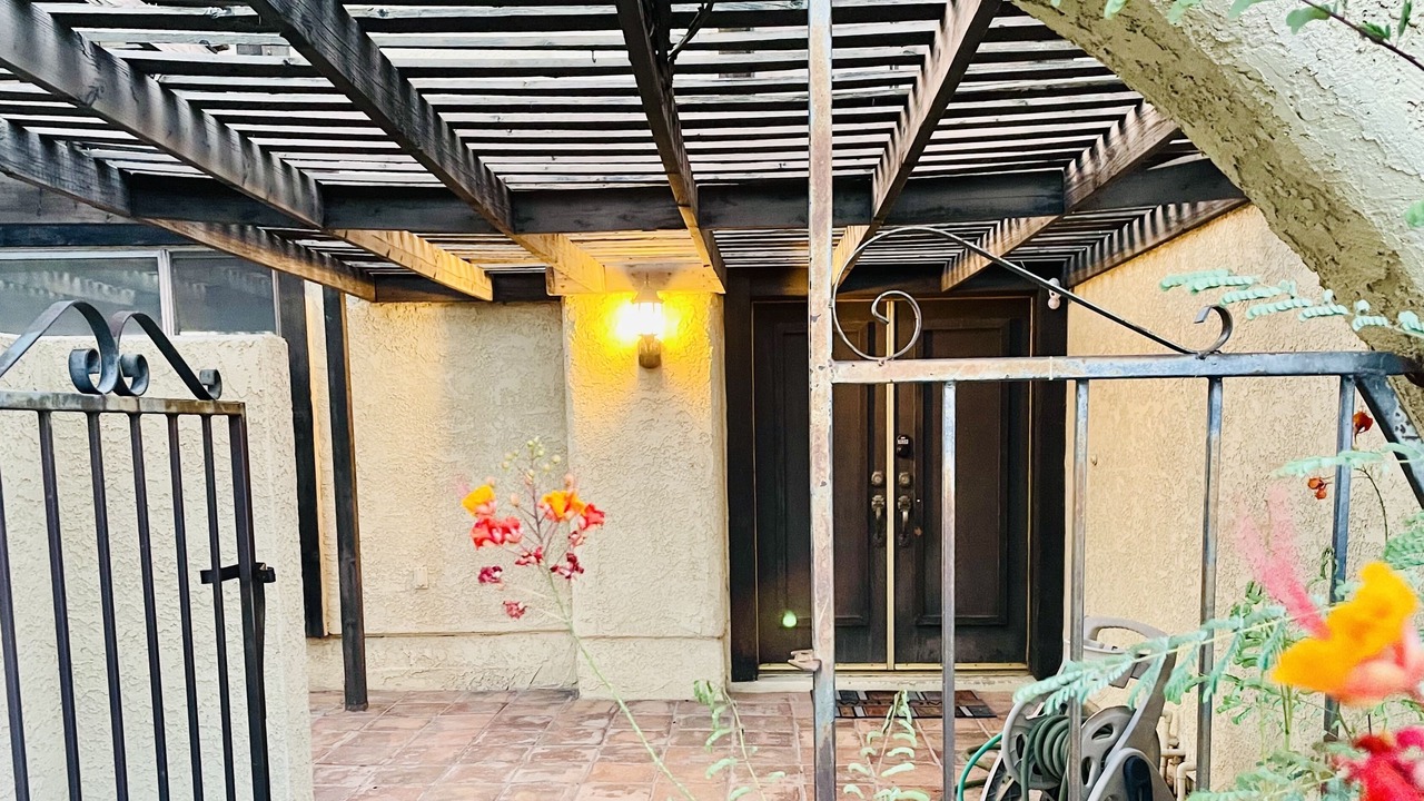 Photo of Outdoor in Canyon Gate