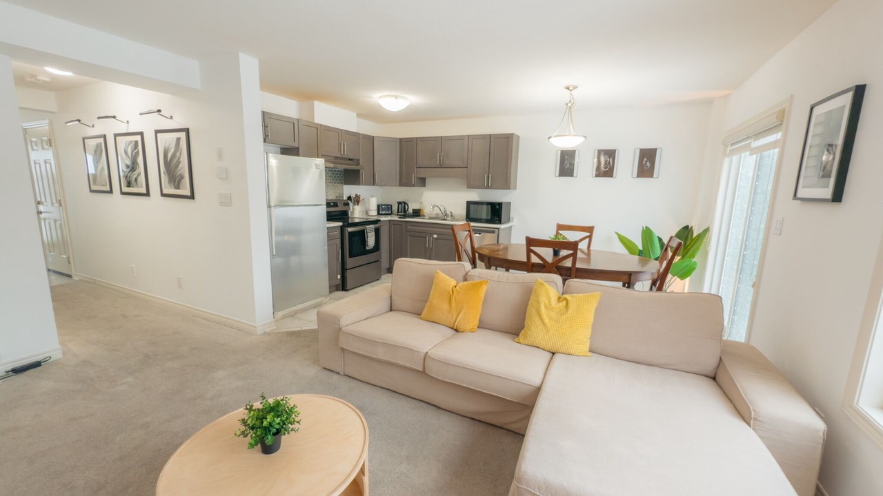Photo of Livingroom in Welland