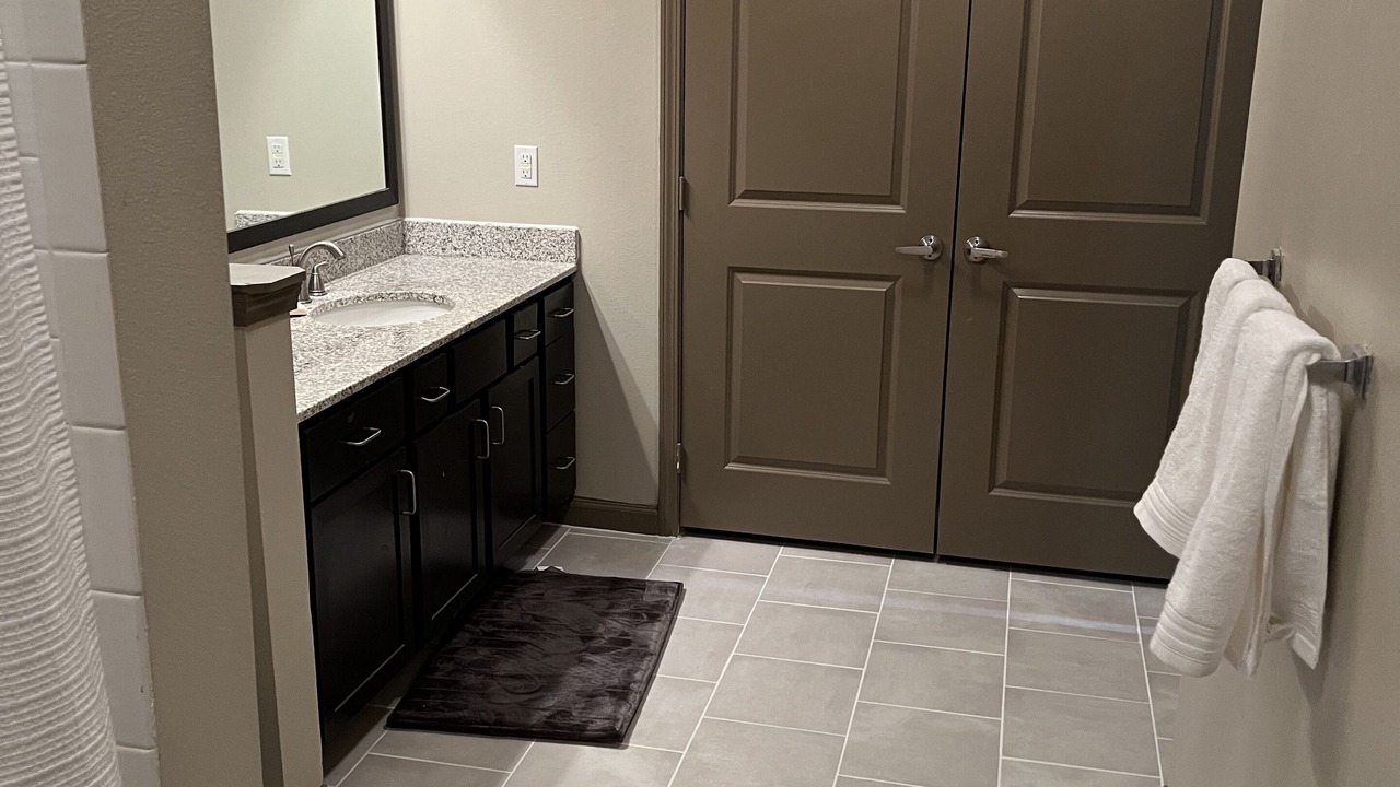 Photo of Bathroom in George Bush Park/Eldridge