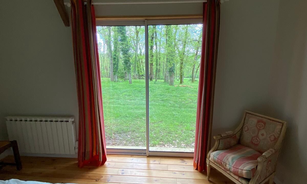 Photo of Bedroom in Doissat