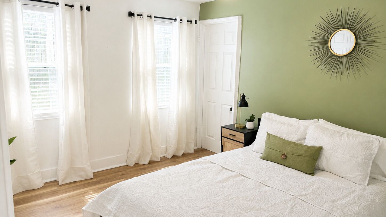 Photo of Bedroom in Summerville