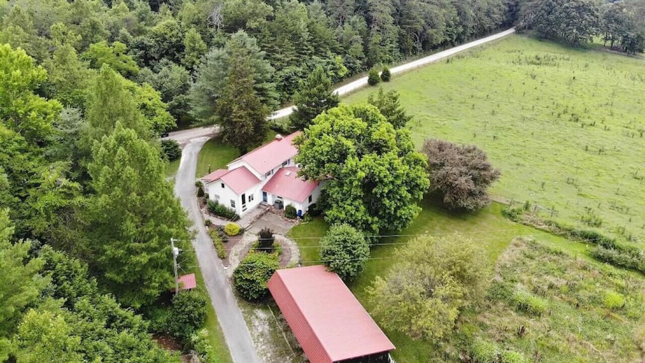 Photo of Outdoor in Winston