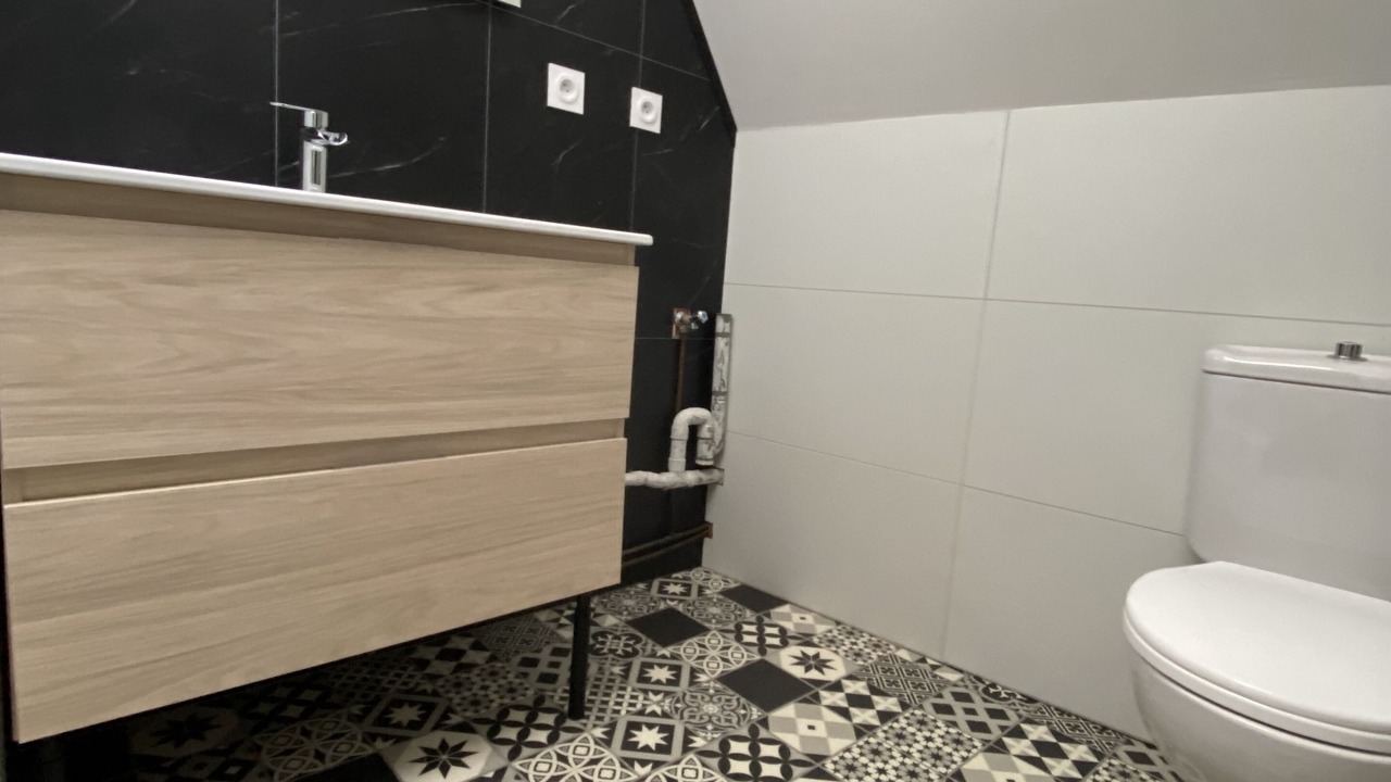 Photo of Bathroom in Dol-de-Bretagne