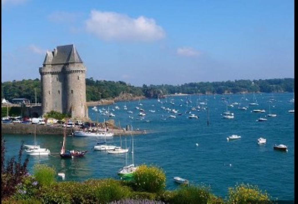 Photo of Others in Dol-de-Bretagne