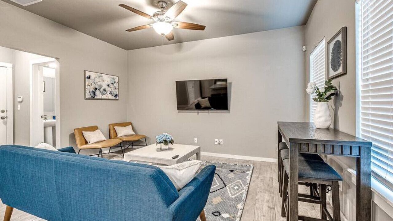 Photo of Livingroom in Midwest City