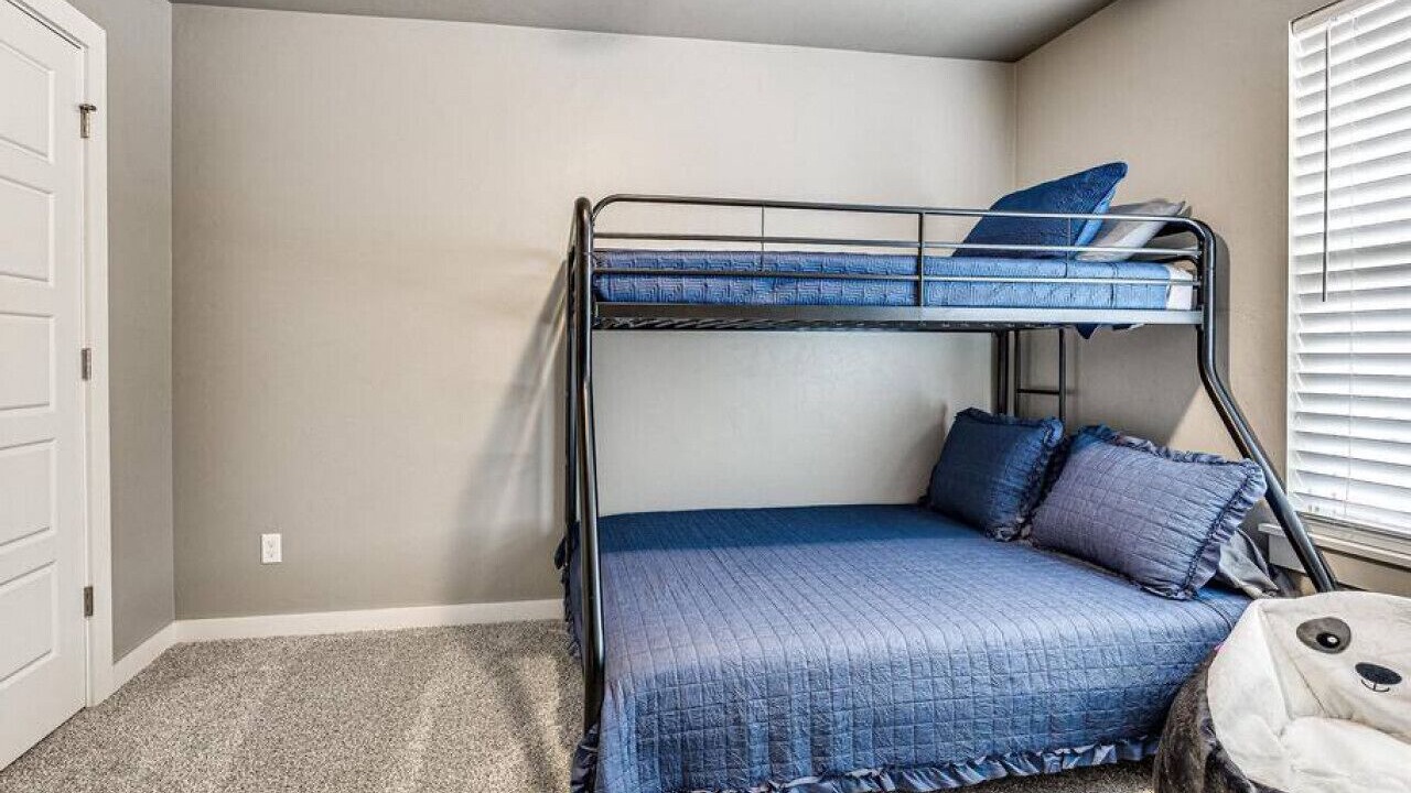 Photo of Bedroom in Midwest City