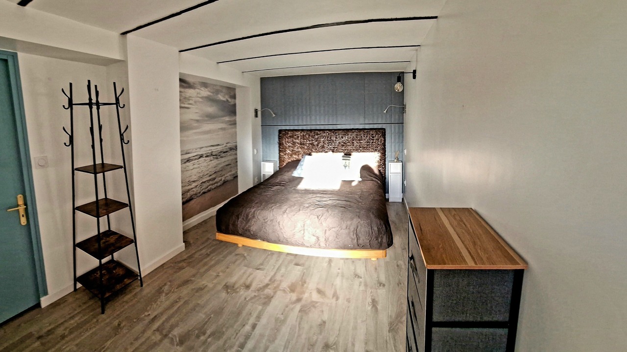 Photo of Bedroom in Trouville-sur-Mer