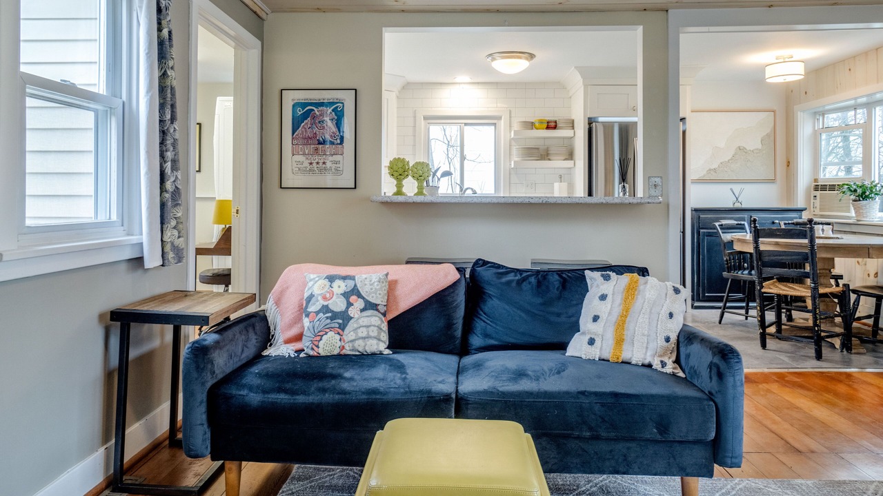 Photo of Livingroom in Town of Jerusalem