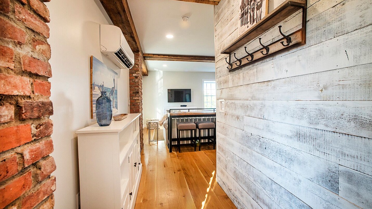 Photo of Others in Historic District