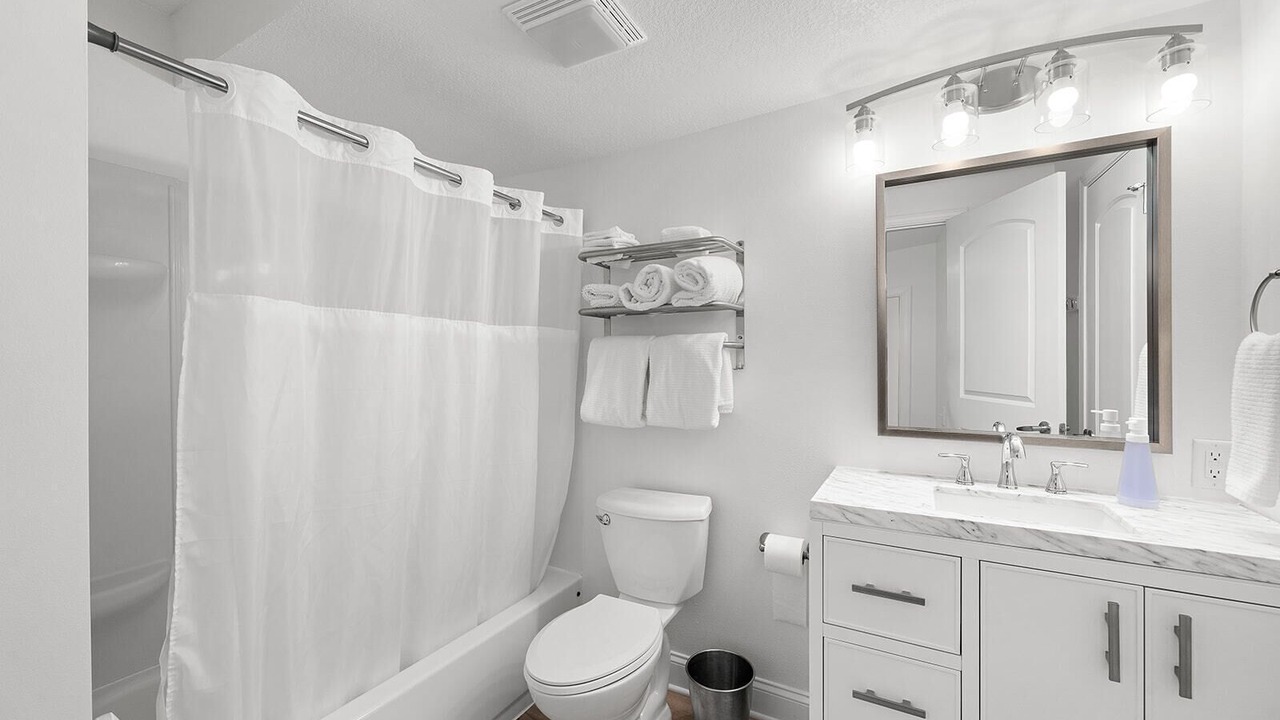 Photo of Bathroom in Lovington