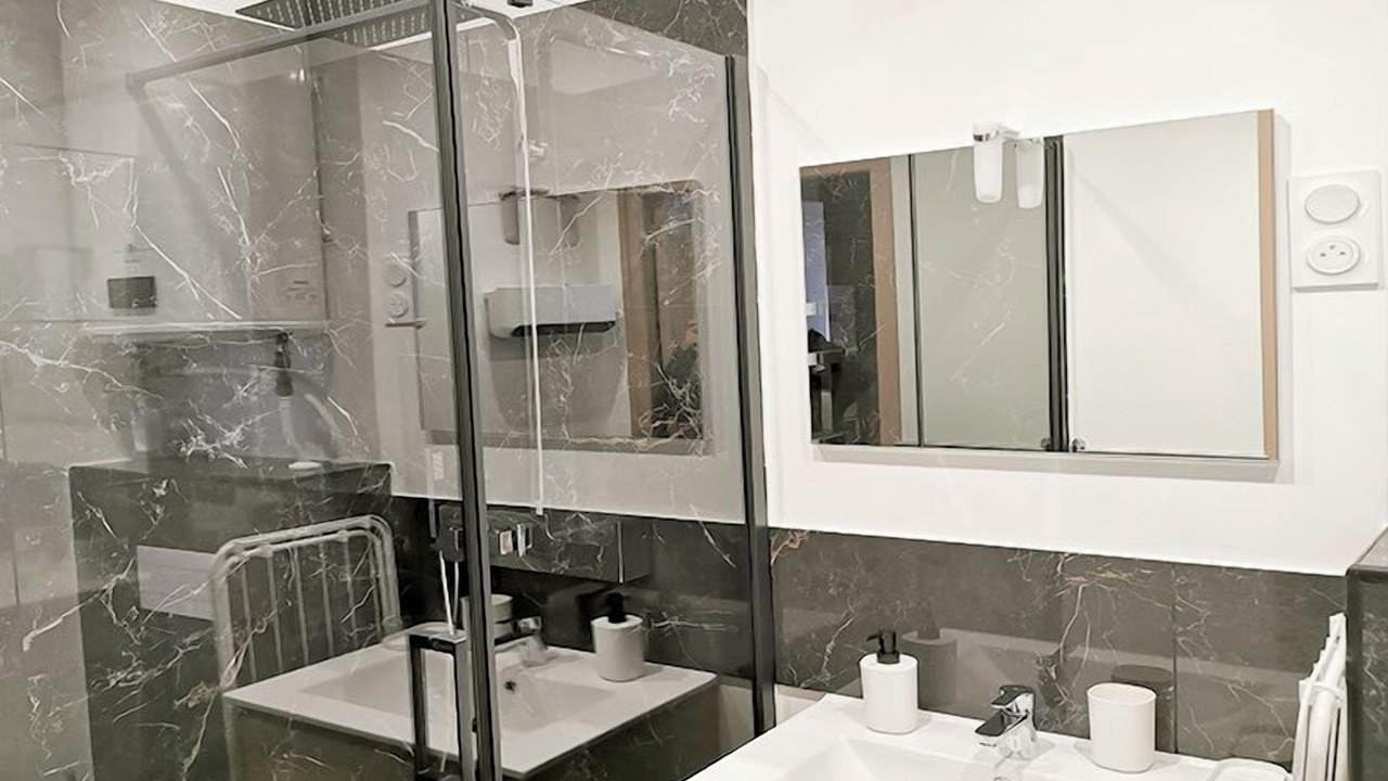 Photo of Bathroom in Moyen-Vernet