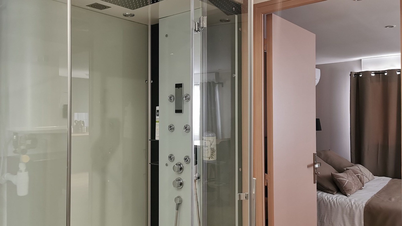 Photo of Bathroom in Moyen-Vernet