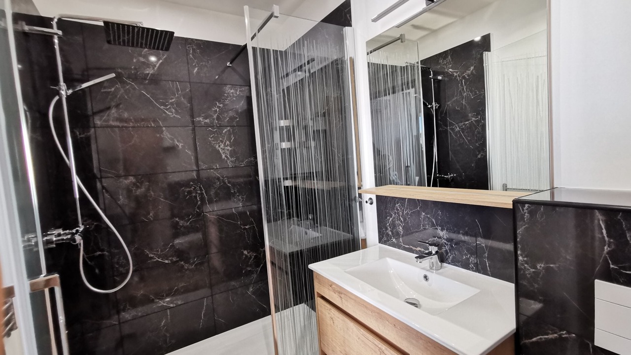 Photo of Bathroom in Moyen-Vernet