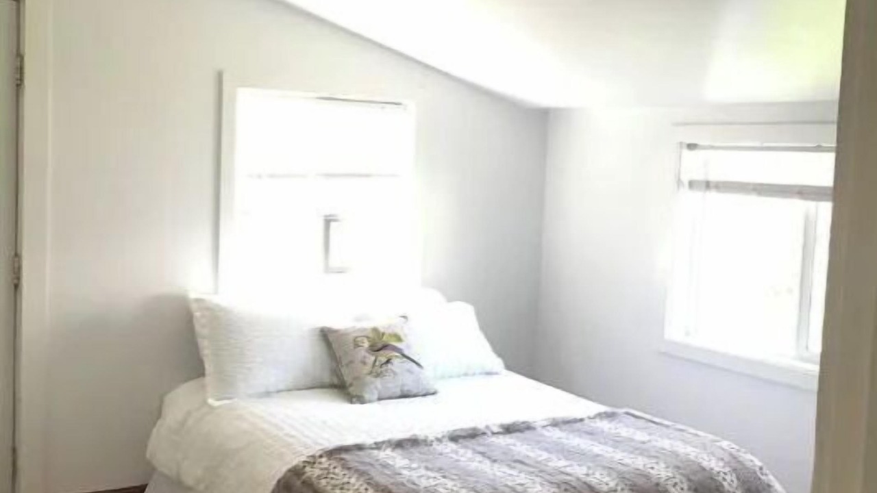 Photo of Bedroom in Rohnerville