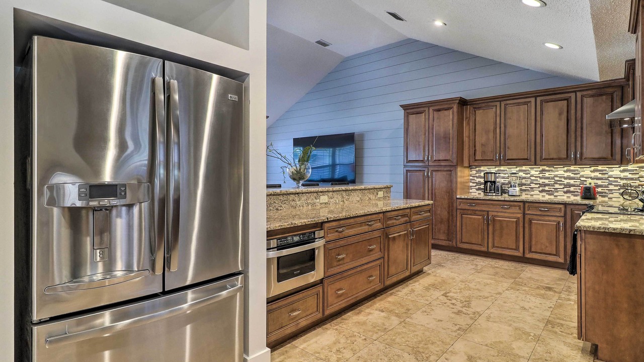 Photo of Kitchen in Golden Glades - The Woods