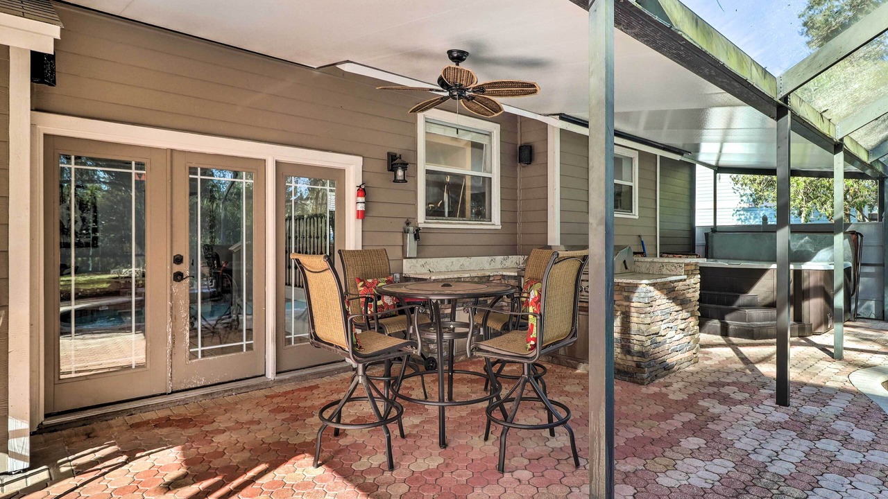 Photo of Outdoor in Golden Glades - The Woods