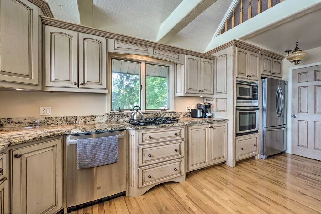 Photo of Kitchen in Paw Paw