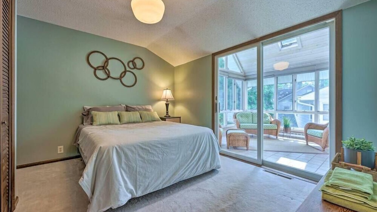Photo of Bedroom in Paw Paw