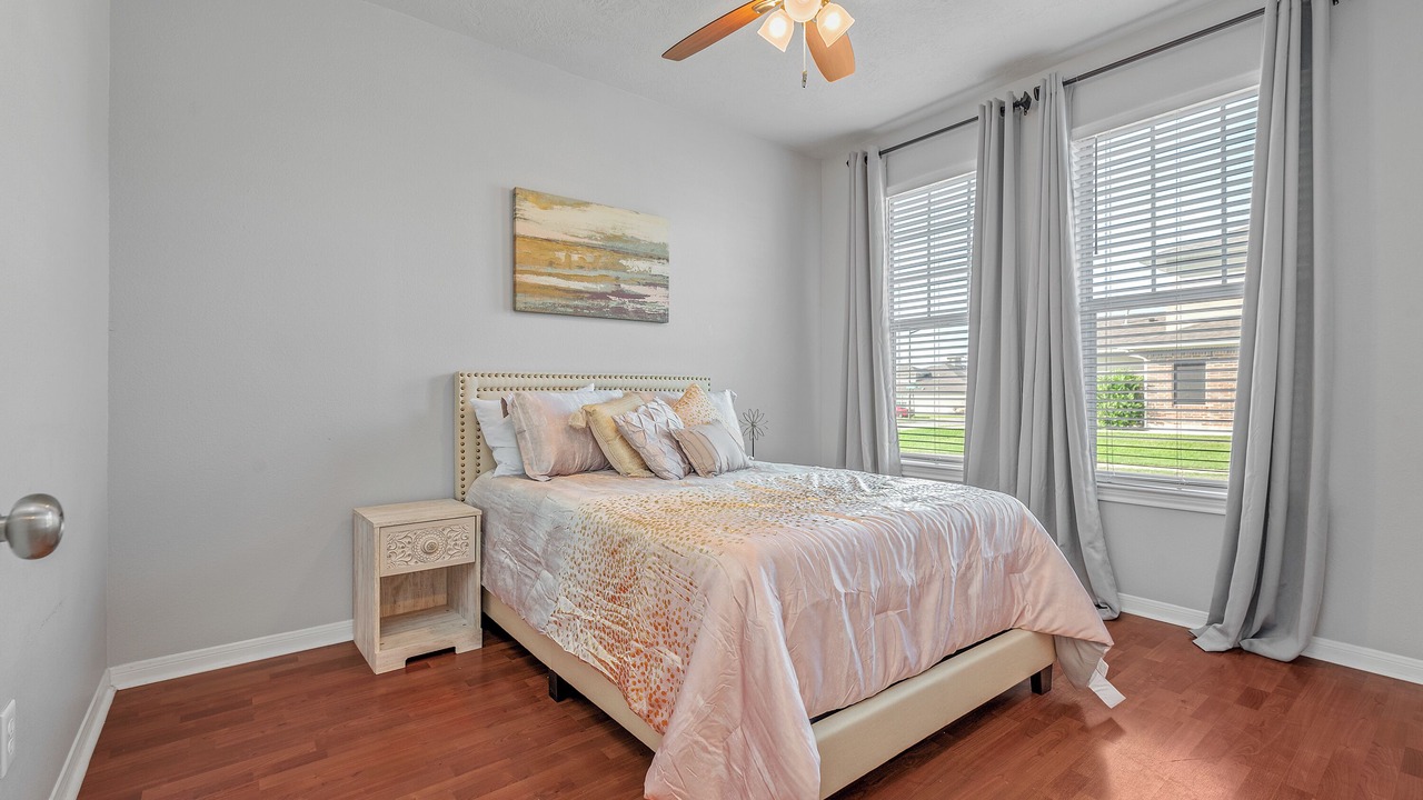 Photo of Bedroom in Spring Creek
