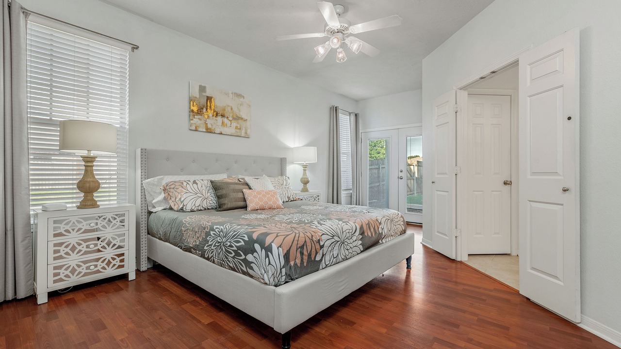 Photo of Bedroom in Spring Creek