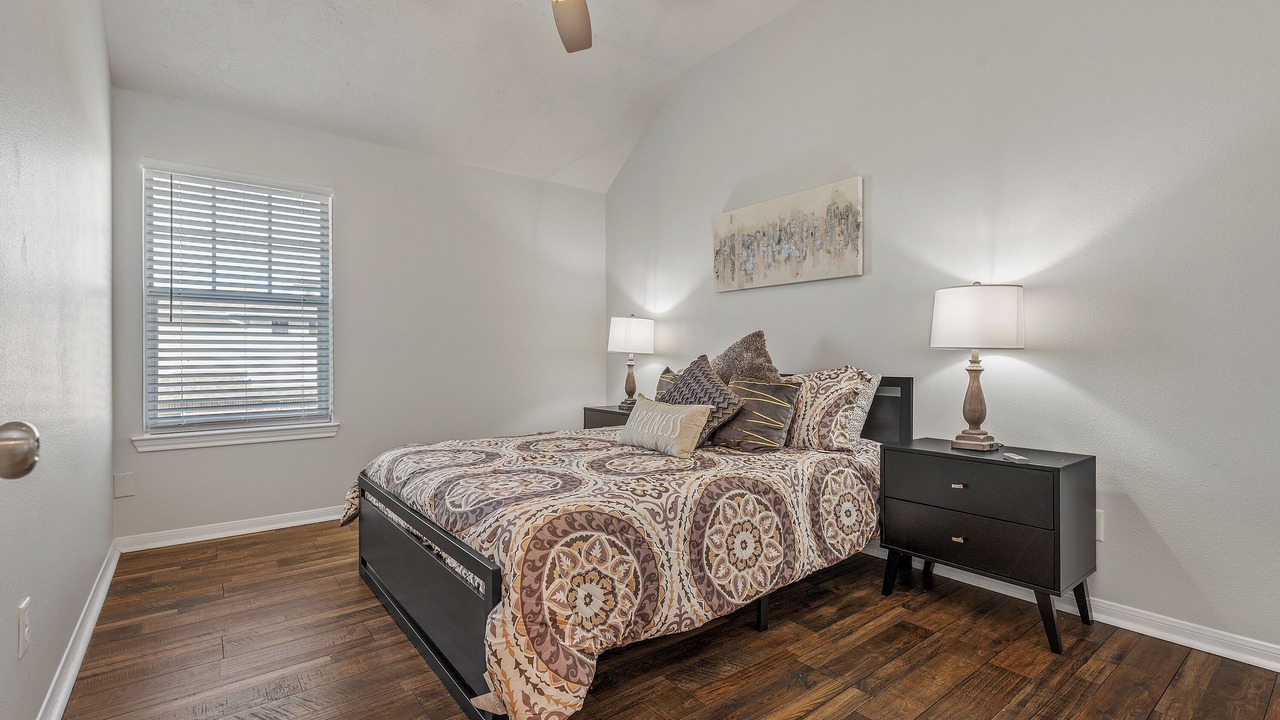 Photo of Bedroom in Spring Creek